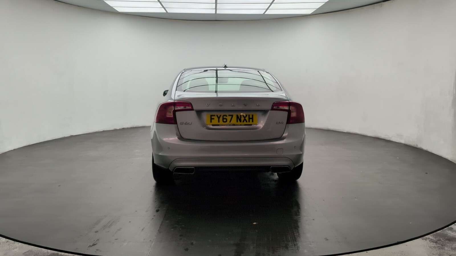 2017 VOLVO S60 2017 VOLVO S60