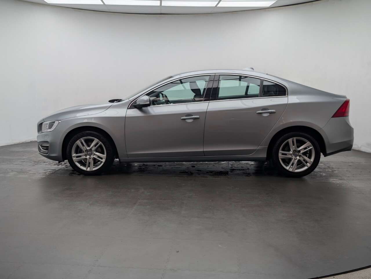 2017 VOLVO S60 2017 VOLVO S60