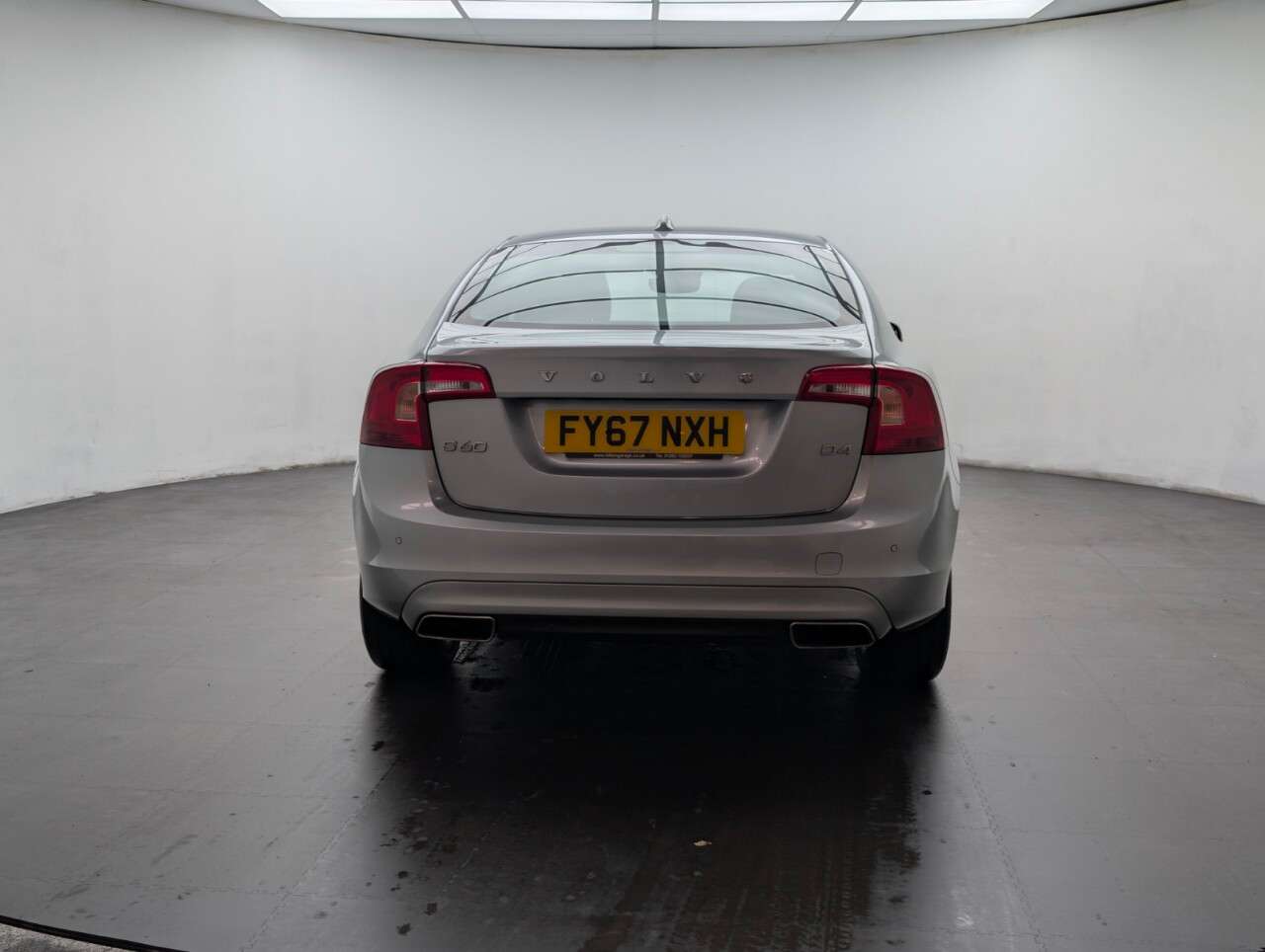 2017 VOLVO S60 2017 VOLVO S60