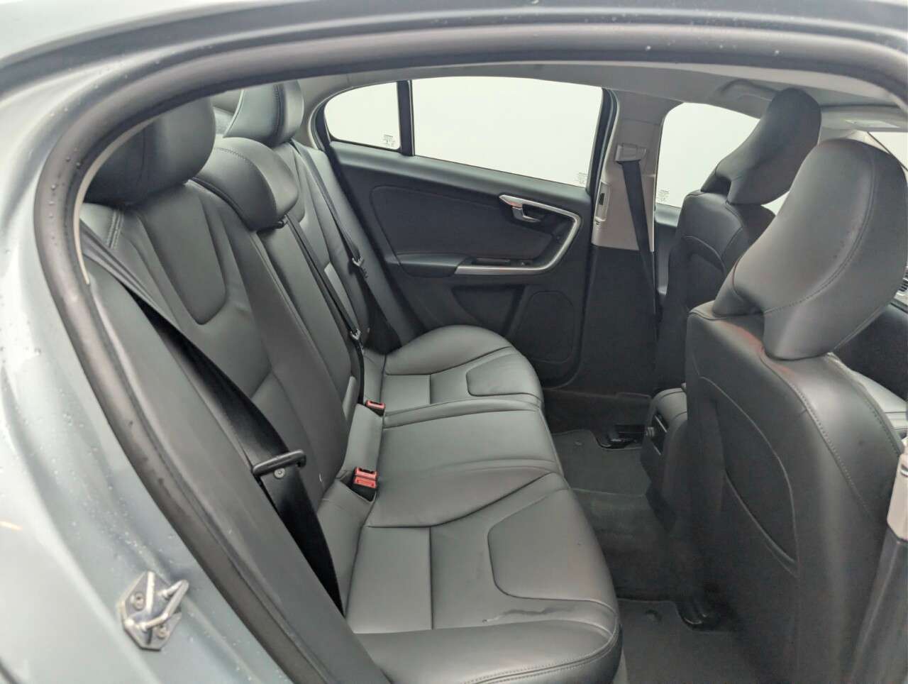 2017 VOLVO S60 2017 VOLVO S60