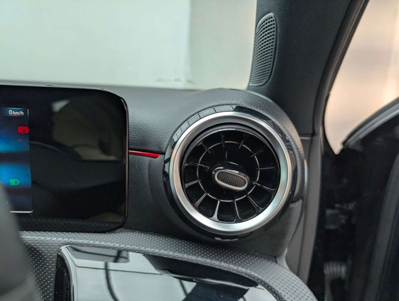 2019 MERCEDES A-CLASS 2019 MERCEDES A-CLASS