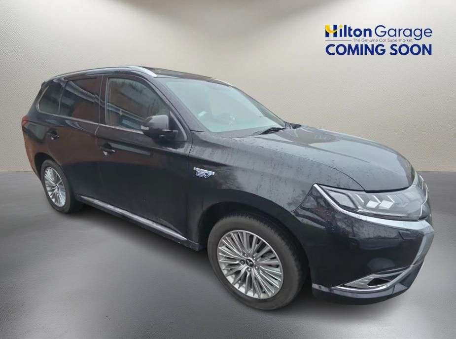A 2019 MITSUBISHI OUTLANDER 2.4h TwinMotor 13.8kWh 4h SUV 5dr Petrol Plug-in Hybrid CVT 4WD Euro 6 (s/s A 2019 MITSUBISHI OUTLANDER 2.4h TwinMotor 13.8kWh 4h SUV 5dr Petrol Plug-in Hybrid CVT 4WD Euro 6 (s/s