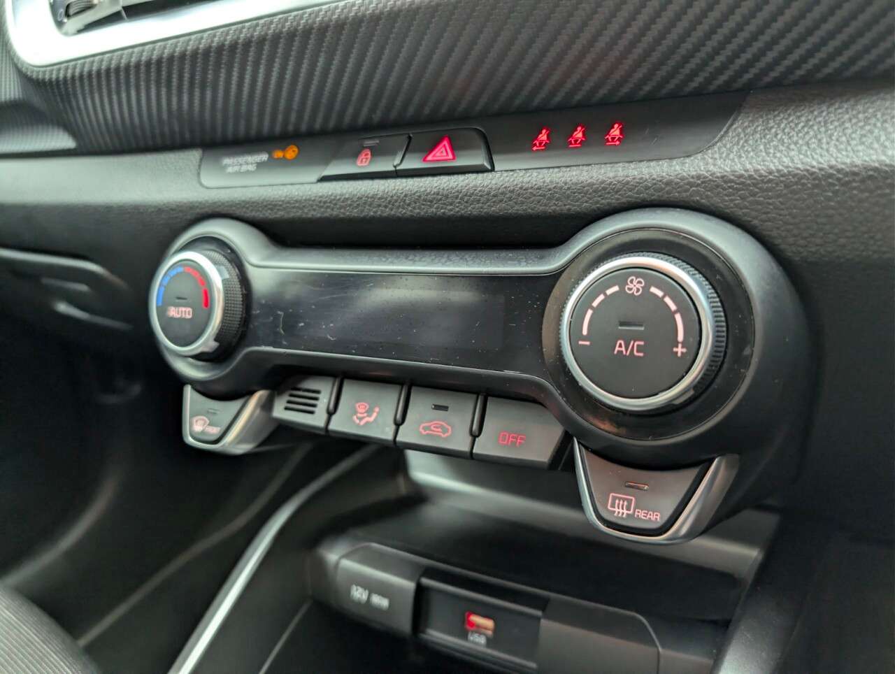 2022 KIA STONIC 2022 KIA STONIC