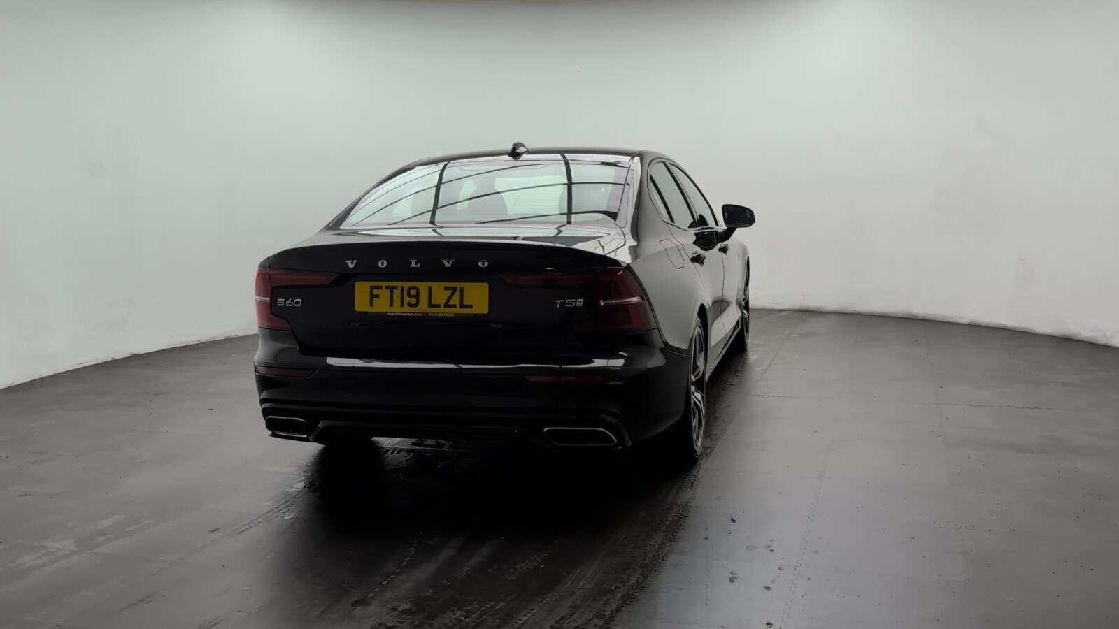 2019 VOLVO S60 2019 VOLVO S60