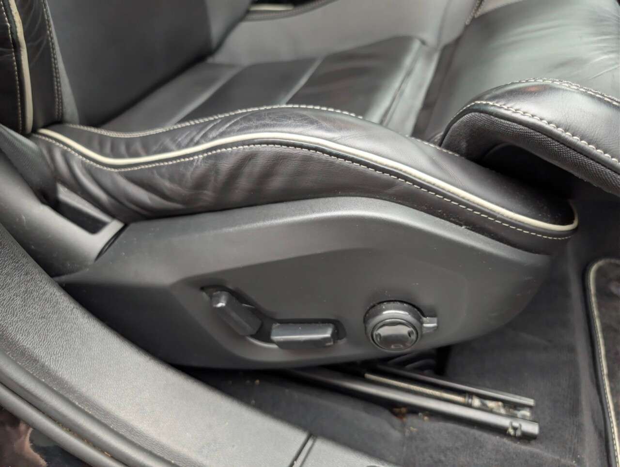 2019 VOLVO S60 2019 VOLVO S60