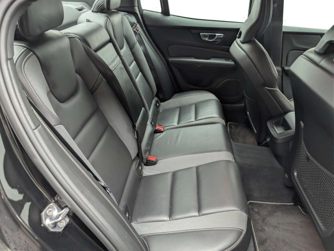 2019 VOLVO S60 2019 VOLVO S60