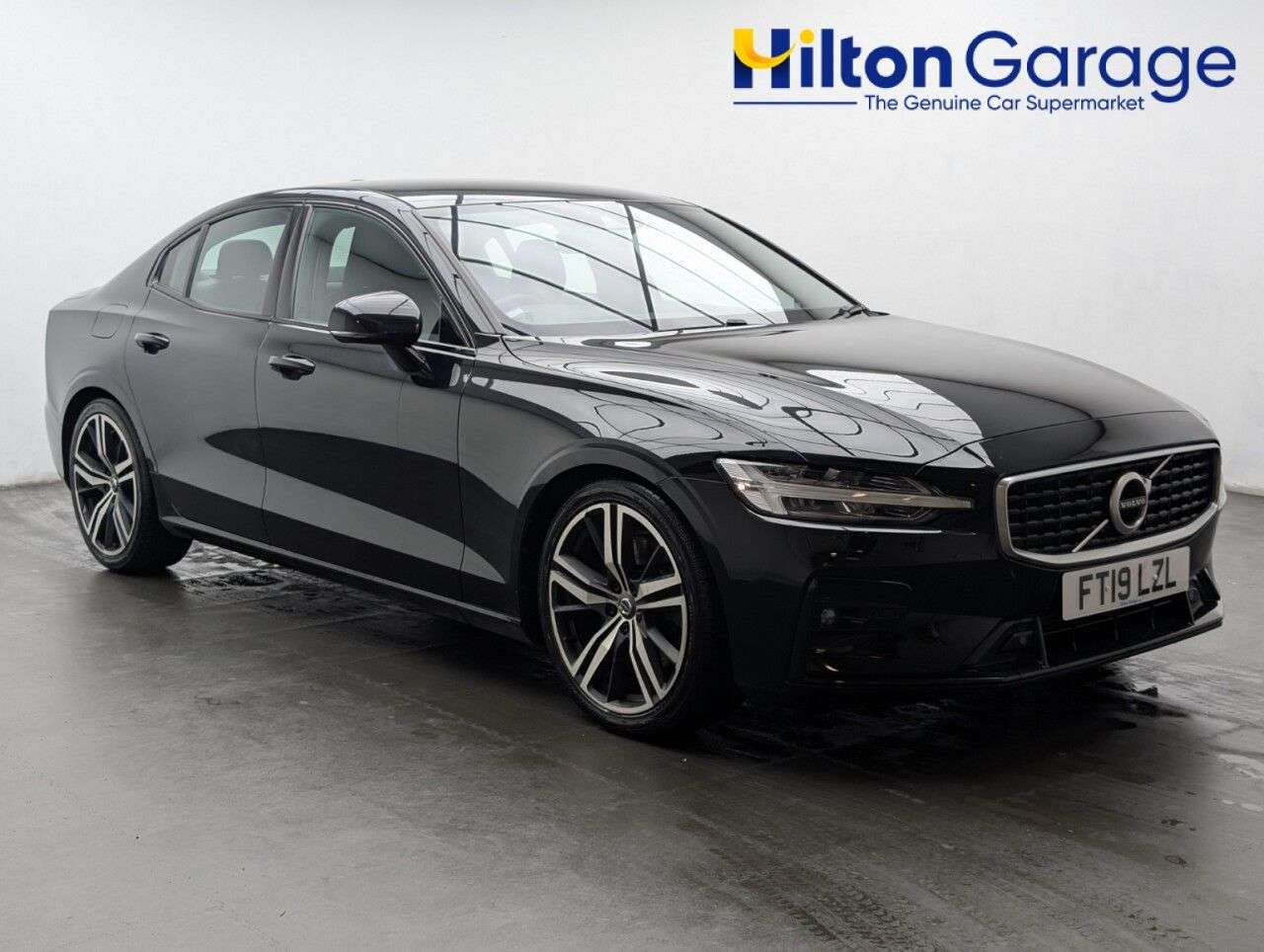 A 2019 VOLVO S60 2.0 T5 R-Design Edition Saloon 4dr Petrol Auto Euro 6 (s/s) (250 ps) REAR P A 2019 VOLVO S60 2.0 T5 R-Design Edition Saloon 4dr Petrol Auto Euro 6 (s/s) (250 ps) REAR P