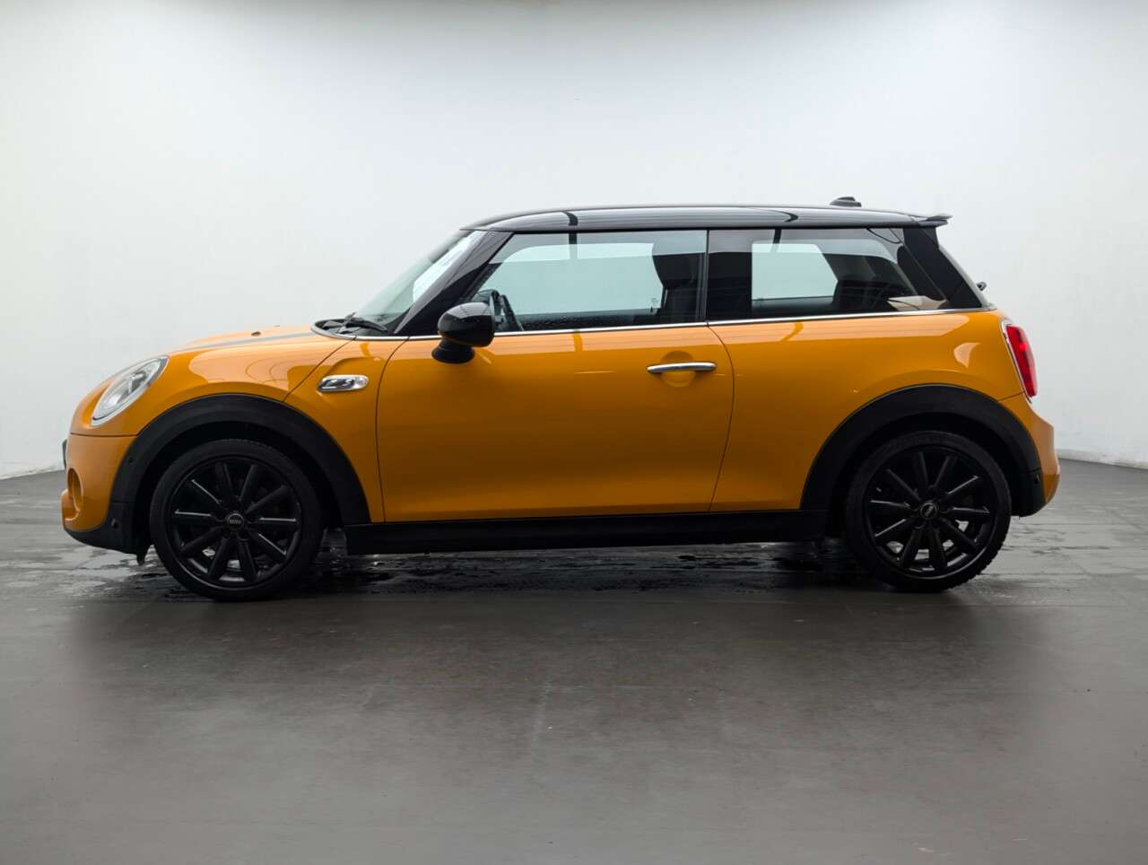 2017 MINI HATCH 2017 MINI HATCH
