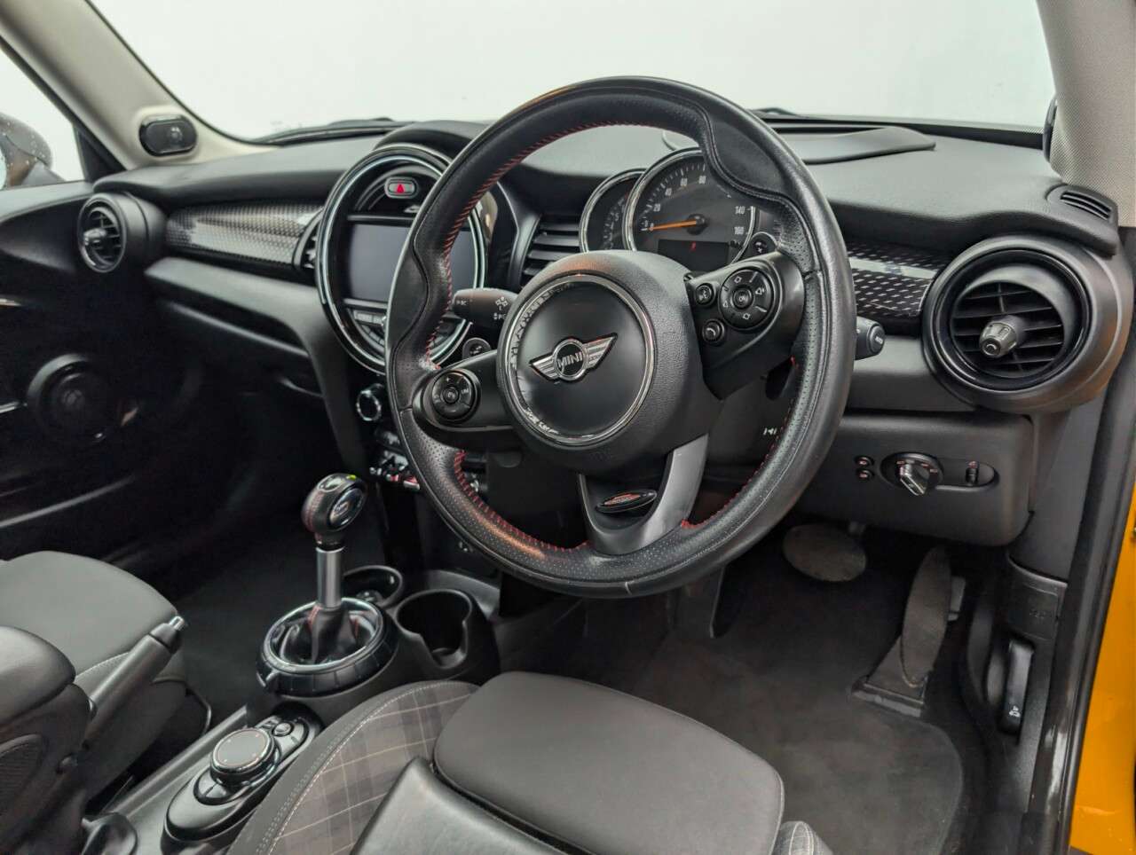 2017 MINI HATCH 2017 MINI HATCH