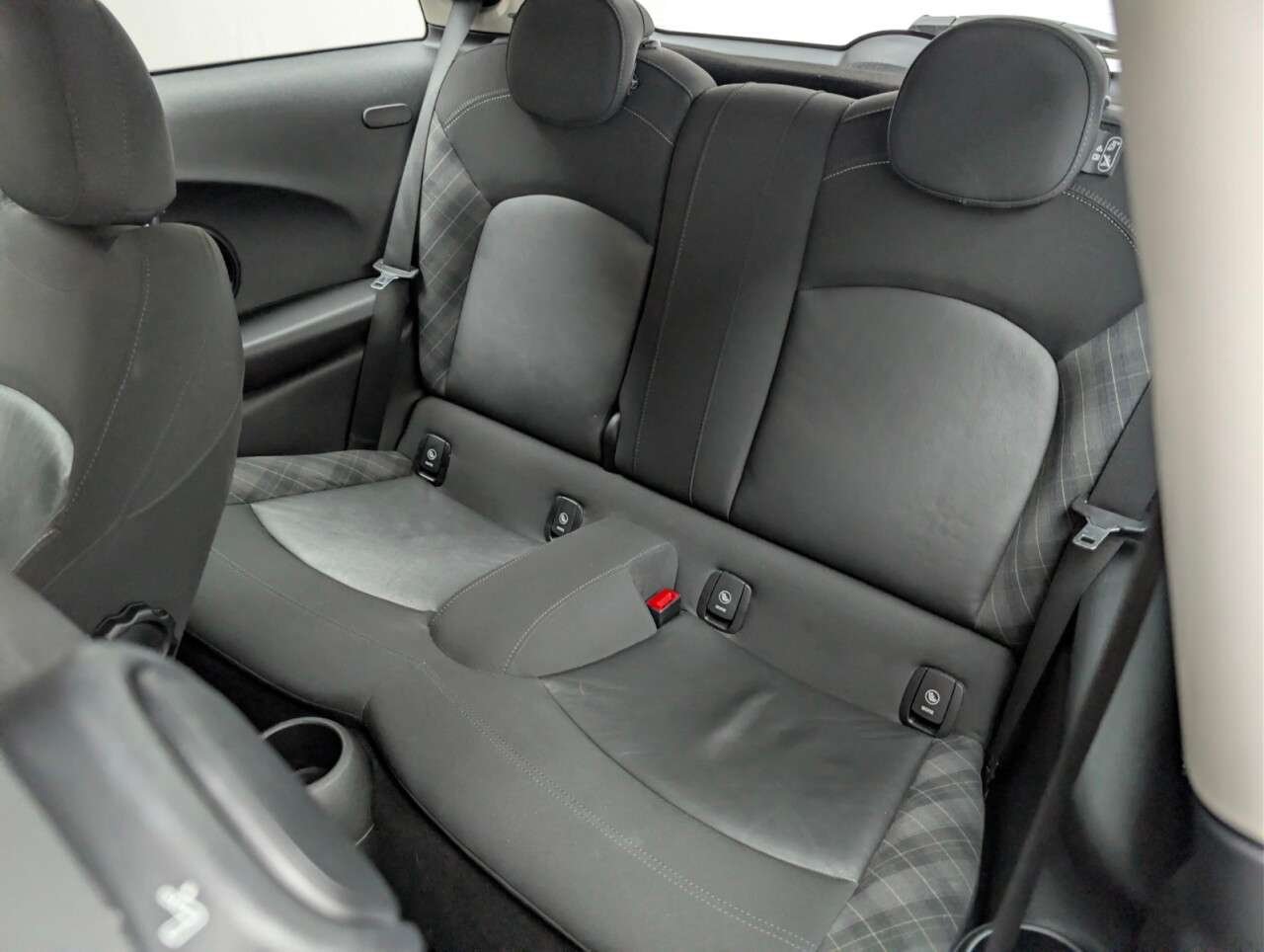 2017 MINI HATCH 2017 MINI HATCH