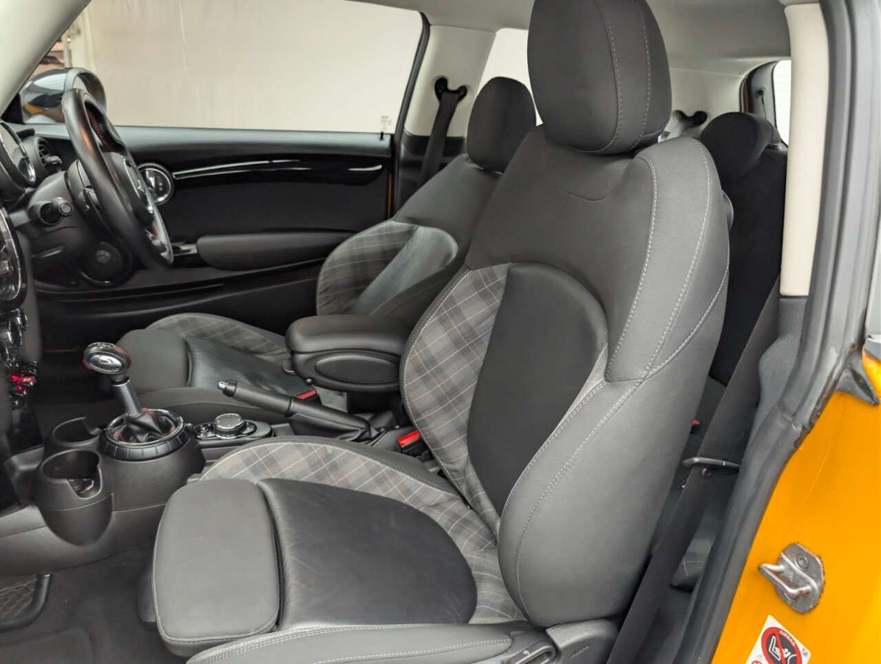 2017 MINI HATCH 2017 MINI HATCH