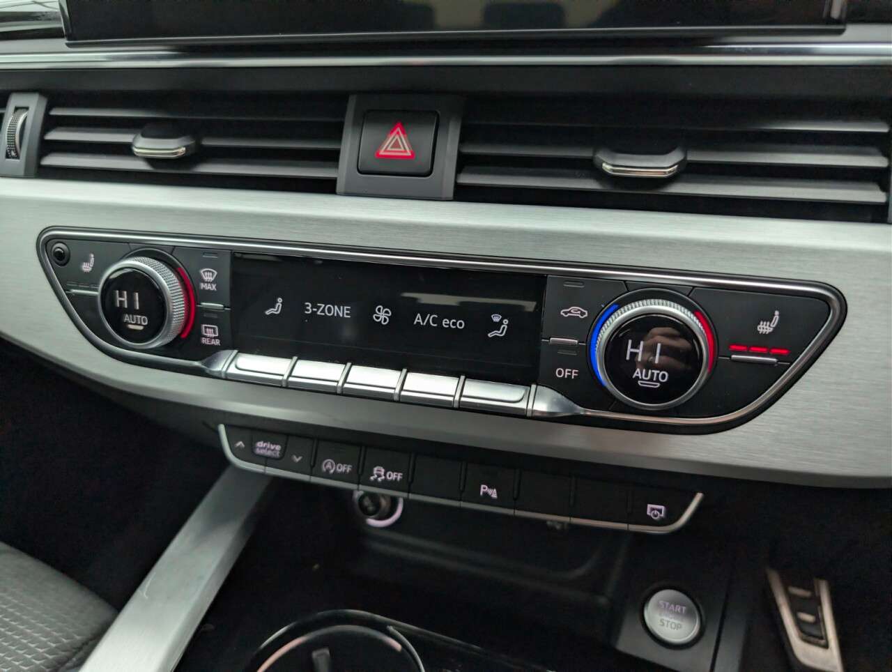 2020 AUDI A4 AVANT 2020 AUDI A4 AVANT