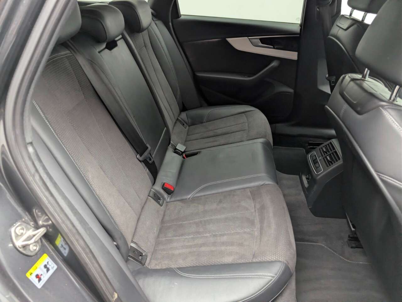 2020 AUDI A4 AVANT 2020 AUDI A4 AVANT