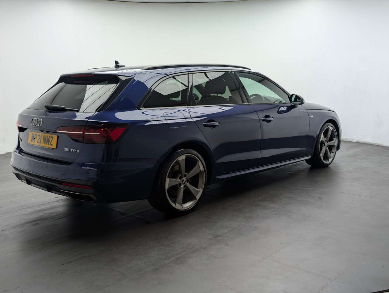 2021 AUDI A4 AVANT 2021 AUDI A4 AVANT