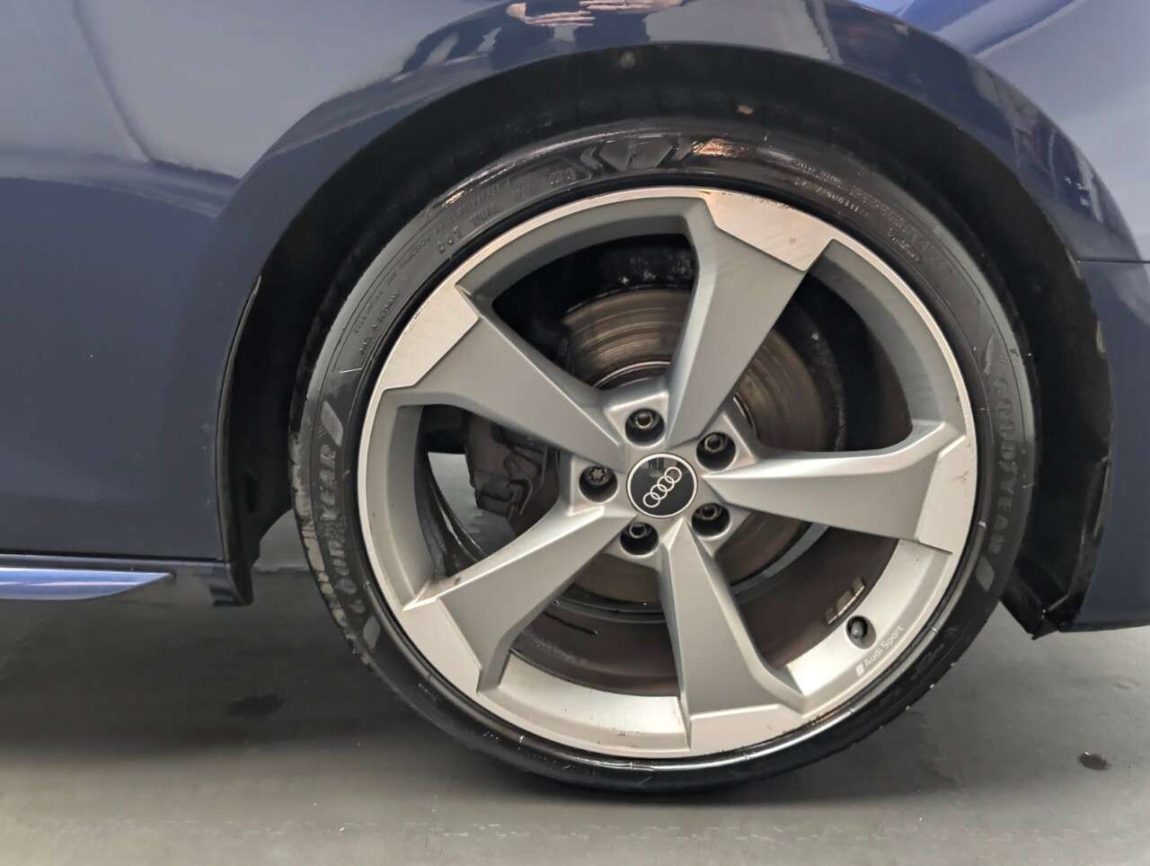 2021 AUDI A4 AVANT 2021 AUDI A4 AVANT