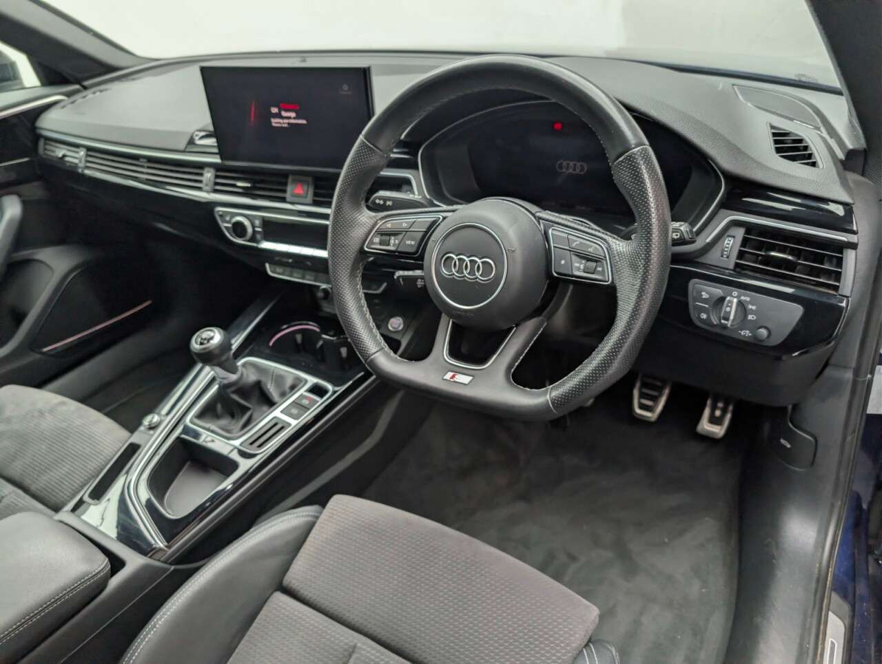 2021 AUDI A4 AVANT 2021 AUDI A4 AVANT