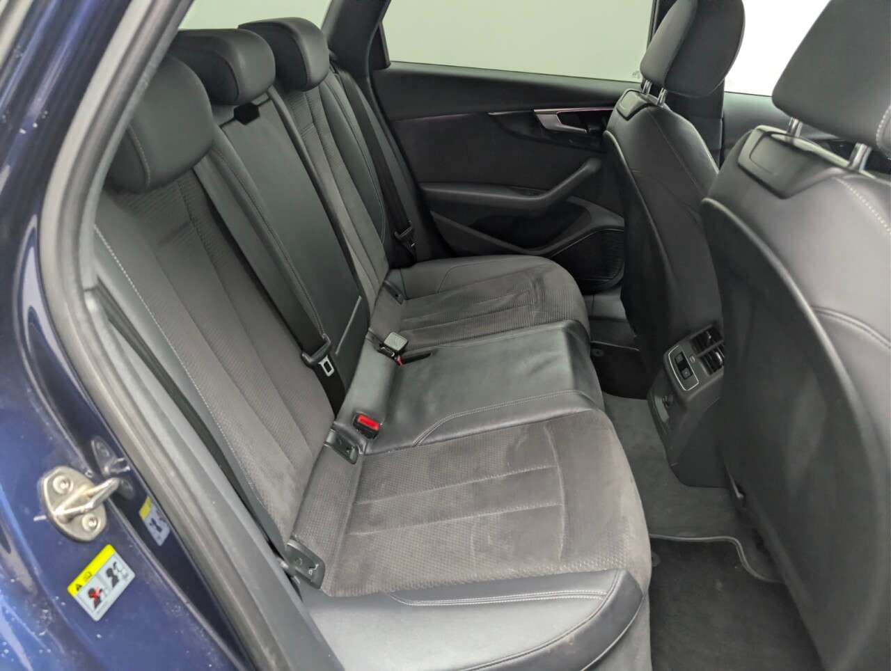 2021 AUDI A4 AVANT 2021 AUDI A4 AVANT