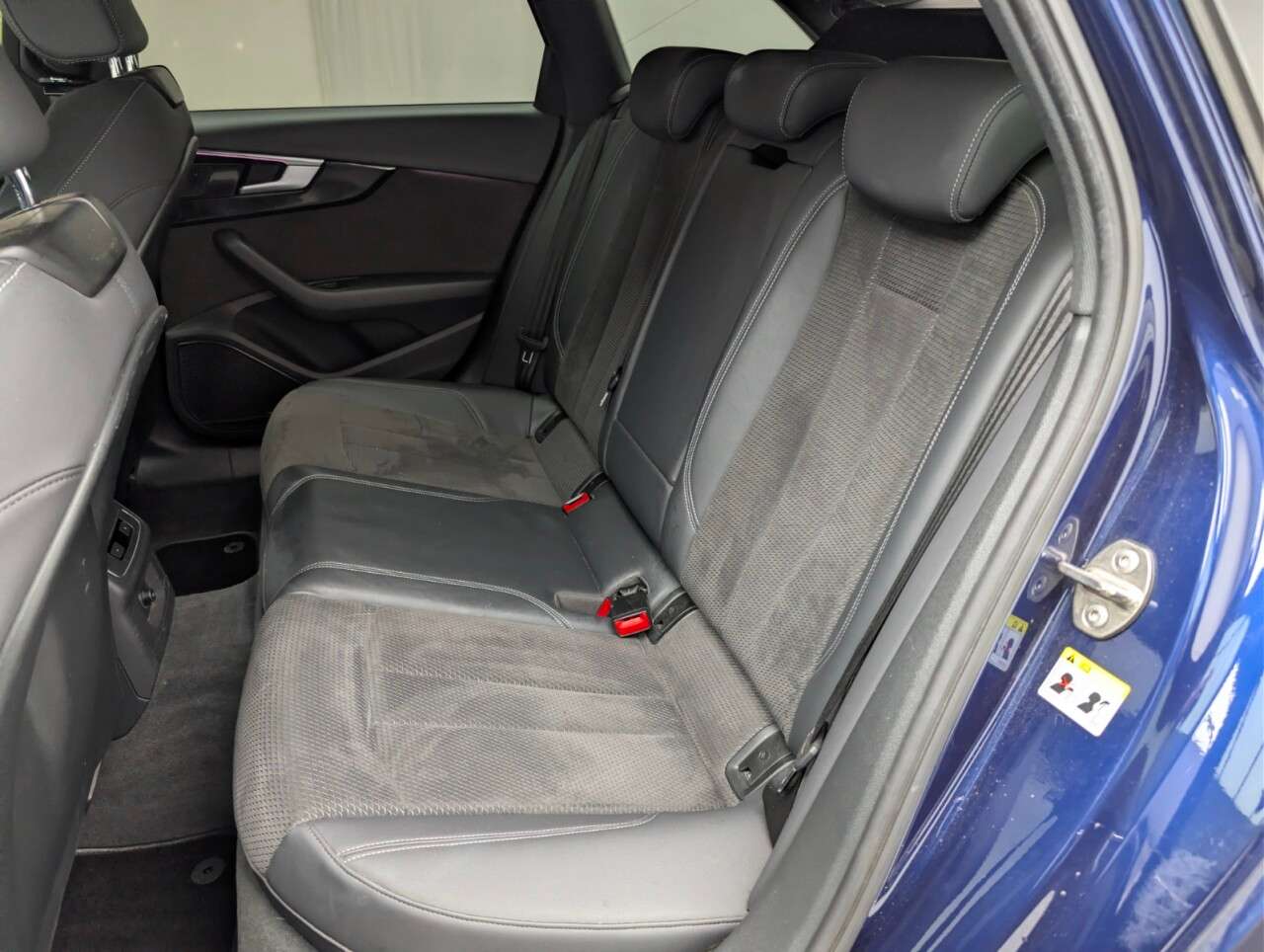 2021 AUDI A4 AVANT 2021 AUDI A4 AVANT