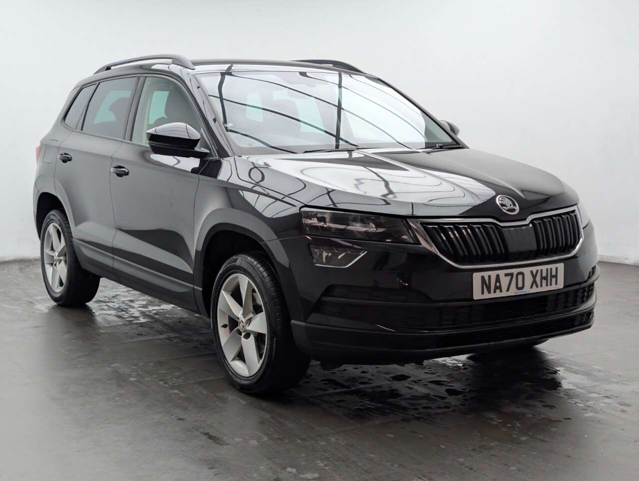 A 2020 SKODA KAROQ 1.0 TSI SE SUV 5dr Petrol Manual Euro 6 (s/s) (116 ps) BOLERO RADIO+PRIVACY A 2020 SKODA KAROQ 1.0 TSI SE SUV 5dr Petrol Manual Euro 6 (s/s) (116 ps) BOLERO RADIO+PRIVACY