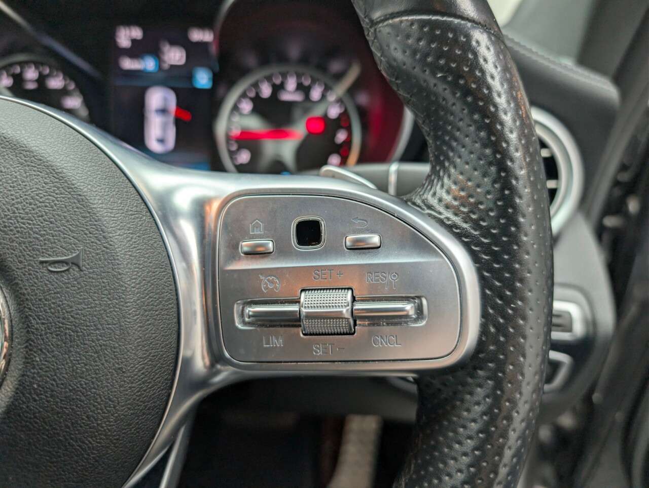 2018 MERCEDES-BENZ C-CLASS 2018 MERCEDES-BENZ C-CLASS