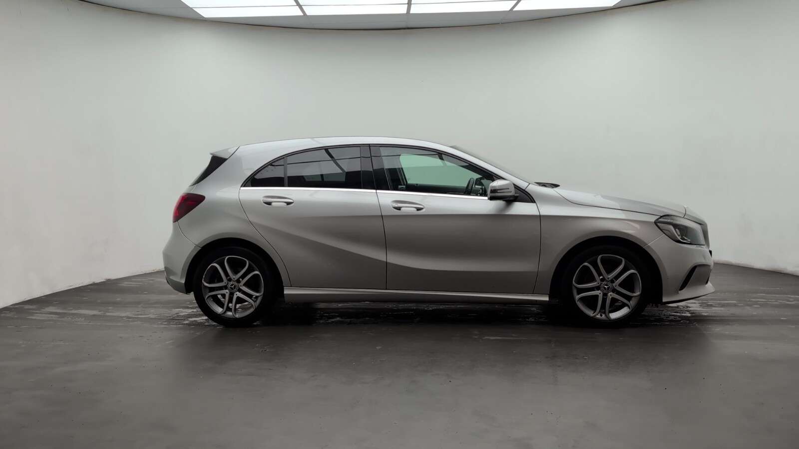 2018 MERCEDES-BENZ A-CLASS 2018 MERCEDES-BENZ A-CLASS