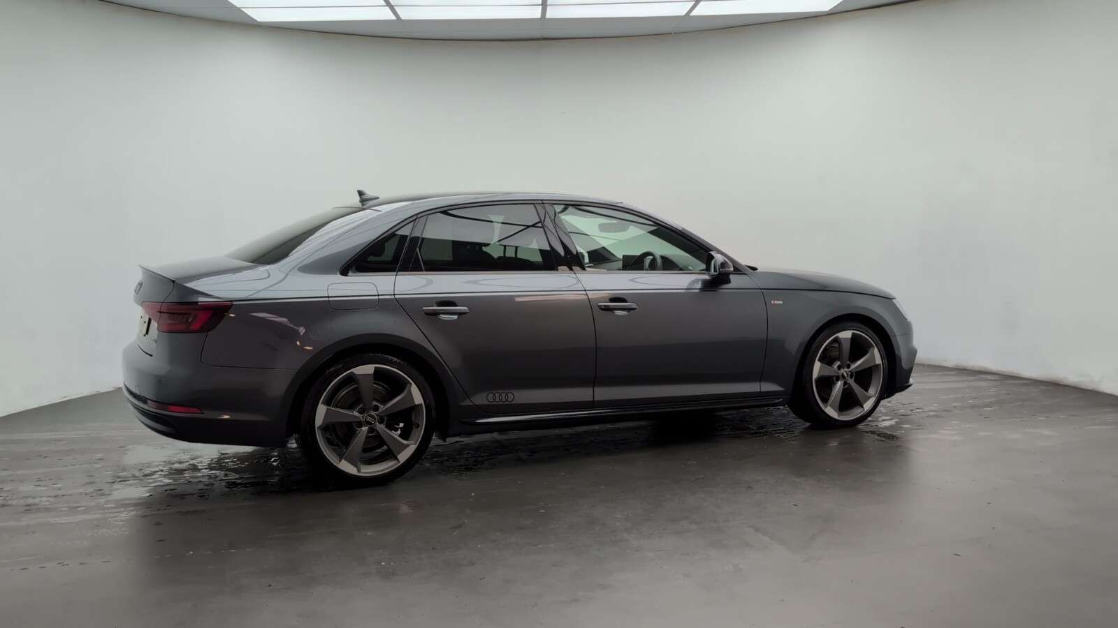 2017 AUDI A4 2017 AUDI A4