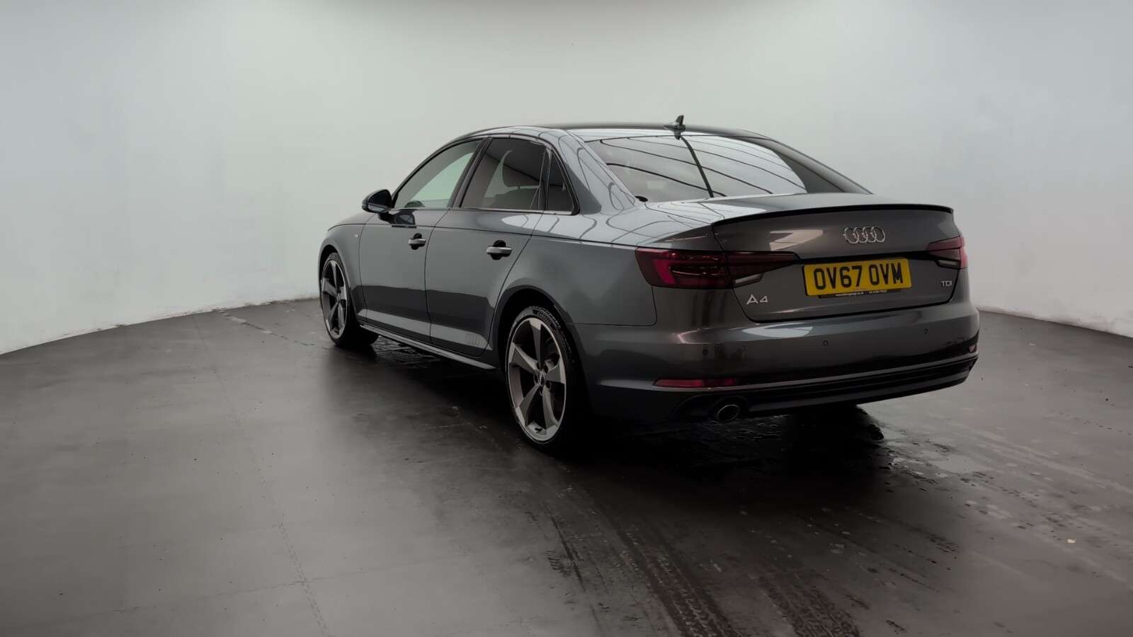 2017 AUDI A4 2017 AUDI A4