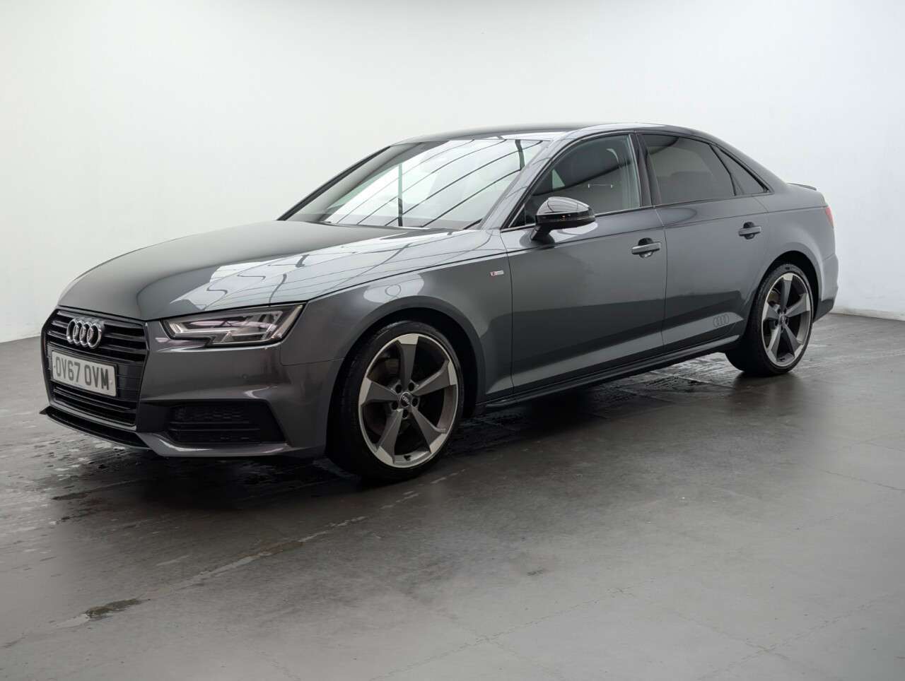 2017 AUDI A4 2017 AUDI A4