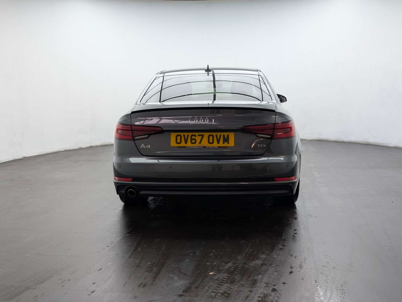 2017 AUDI A4 2017 AUDI A4