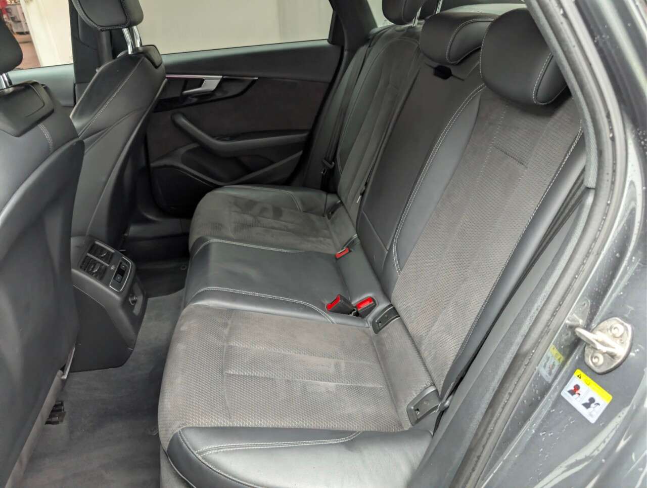 2017 AUDI A4 2017 AUDI A4