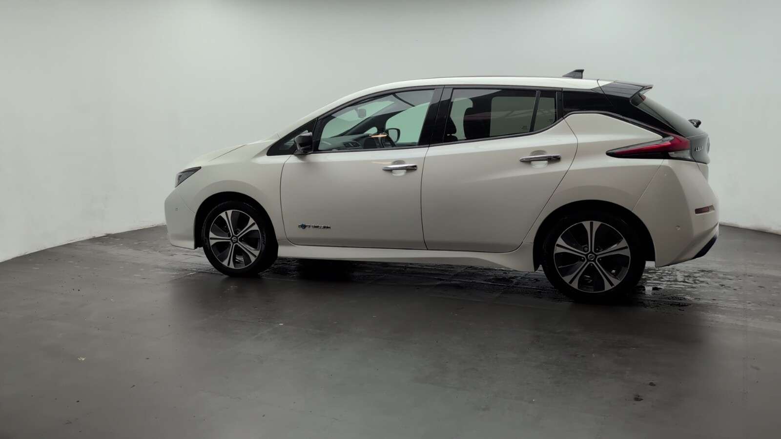 2019 NISSAN LEAF 2019 NISSAN LEAF