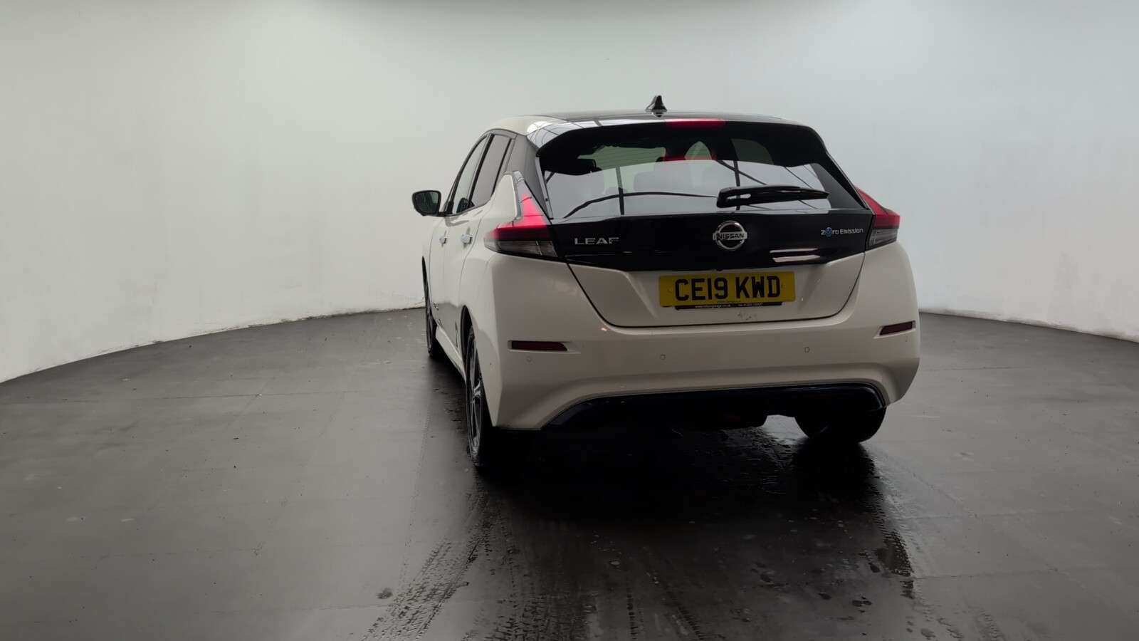 2019 NISSAN LEAF 2019 NISSAN LEAF