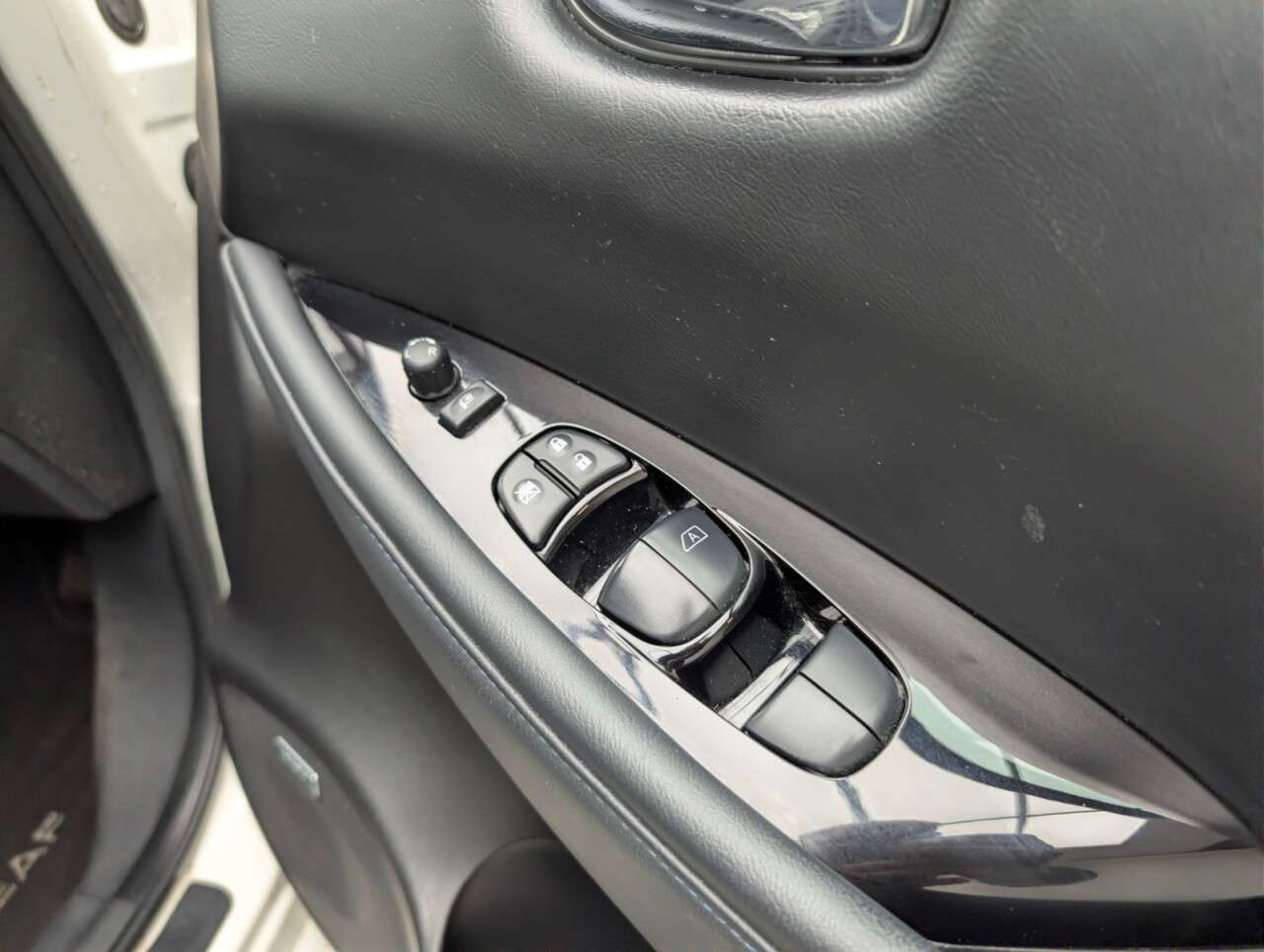 2019 NISSAN LEAF 2019 NISSAN LEAF