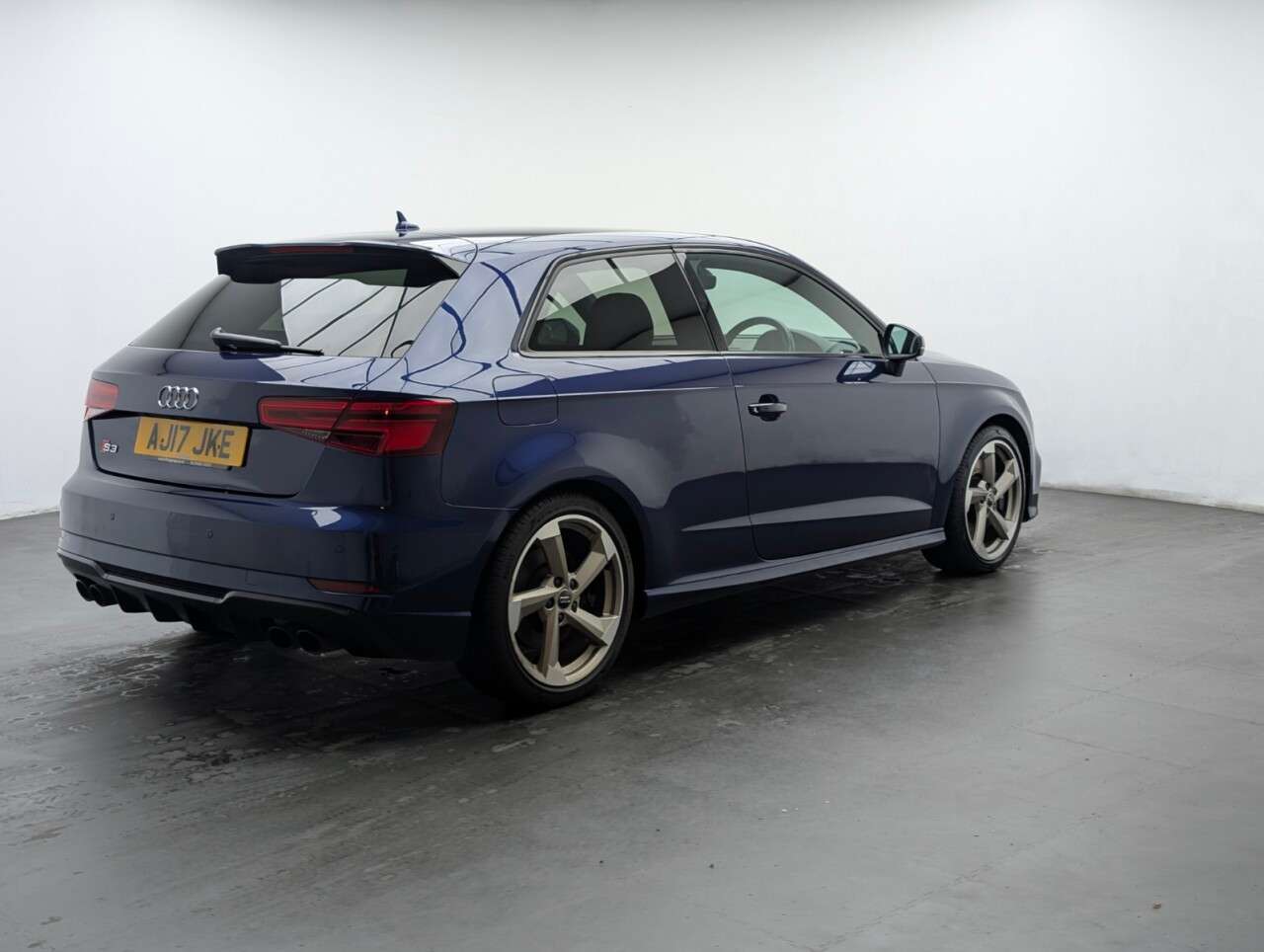 2017 AUDI S3 2017 AUDI S3