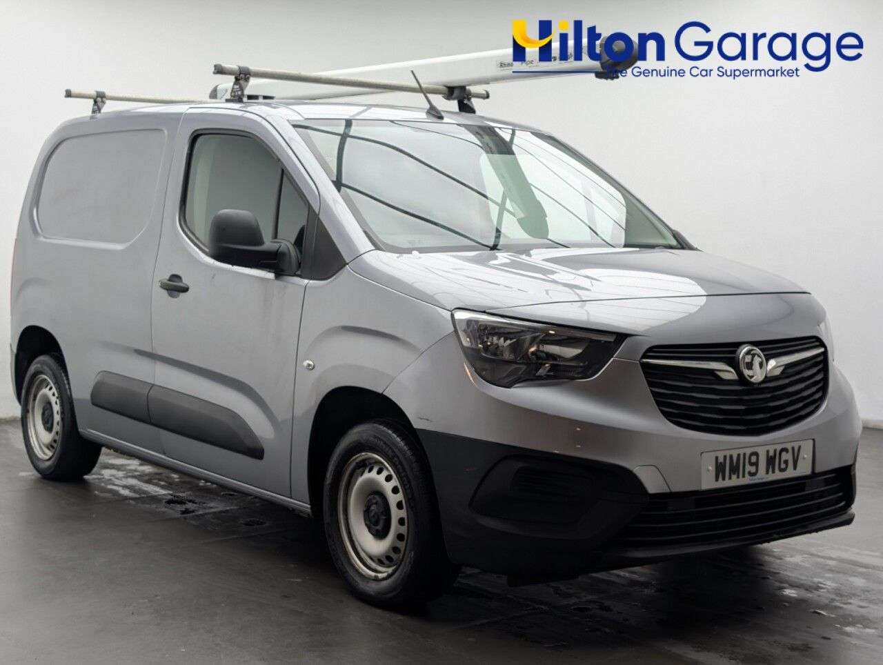 A 2019 VAUXHALL COMBO 1.6 Turbo D 2000 Edition Panel Van 4dr Diesel Manual L1 H1 Euro 6 (s/s) (10 A 2019 VAUXHALL COMBO 1.6 Turbo D 2000 Edition Panel Van 4dr Diesel Manual L1 H1 Euro 6 (s/s) (10