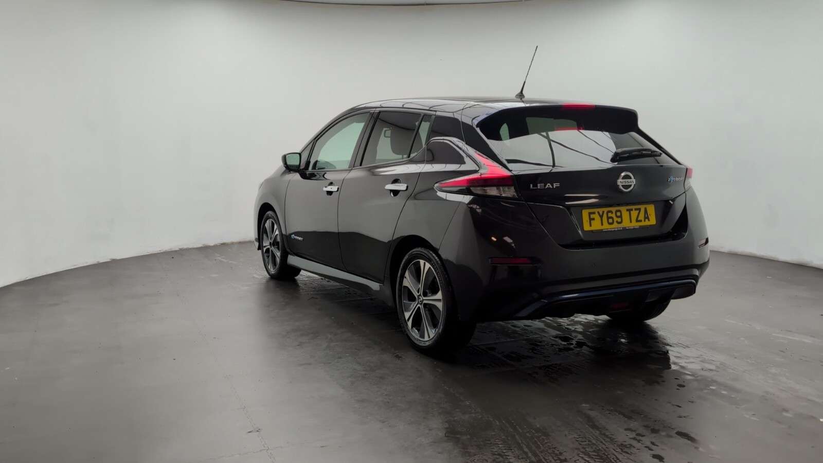 2020 NISSAN LEAF 2020 NISSAN LEAF