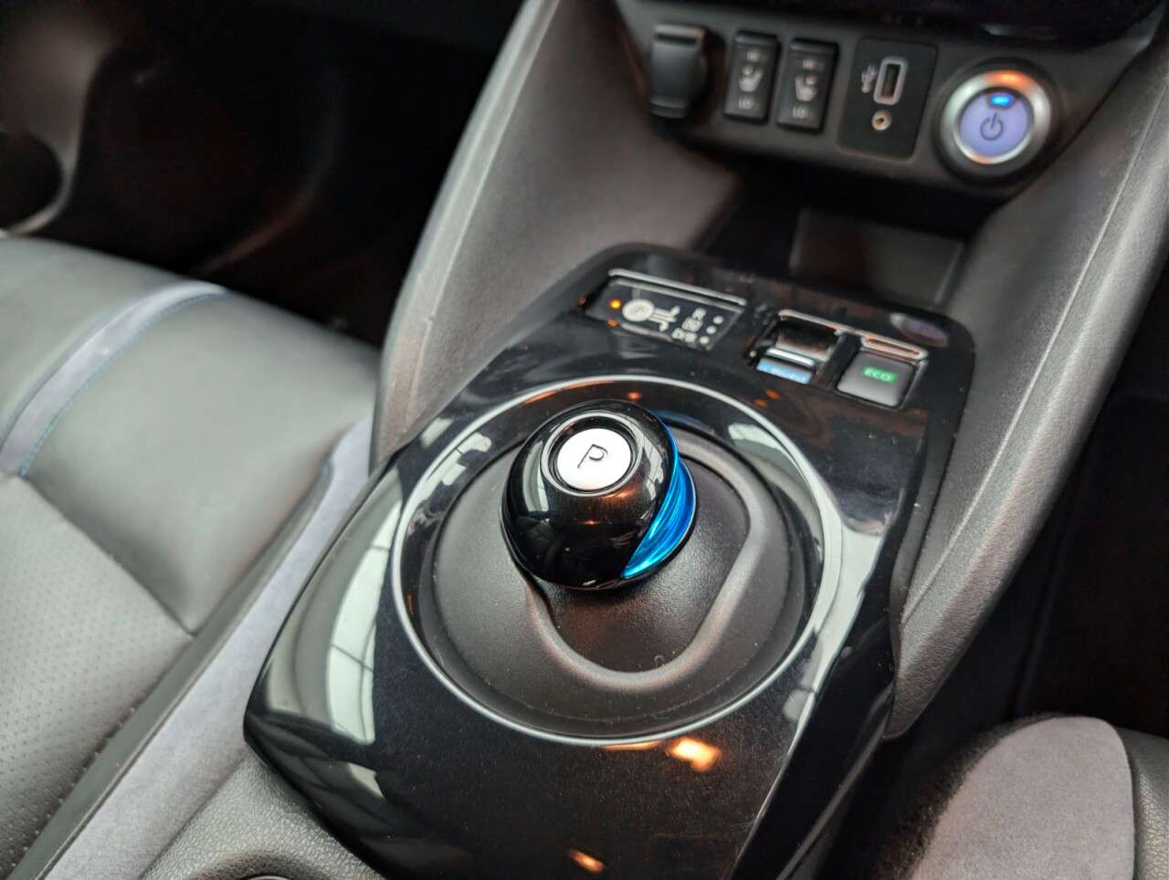 2020 NISSAN LEAF 2020 NISSAN LEAF