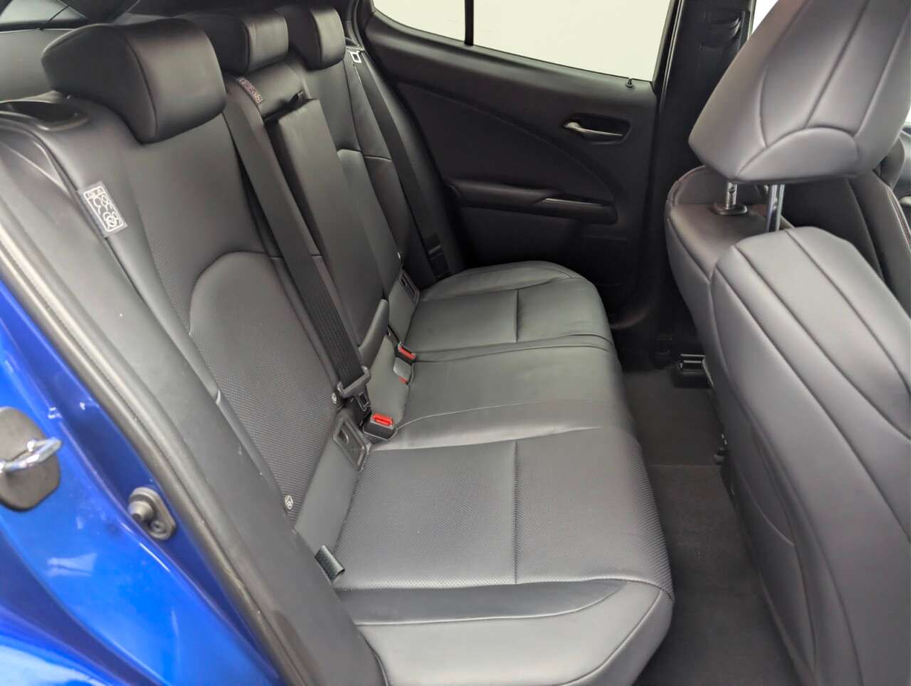 2021 LEXUS UX 2021 LEXUS UX