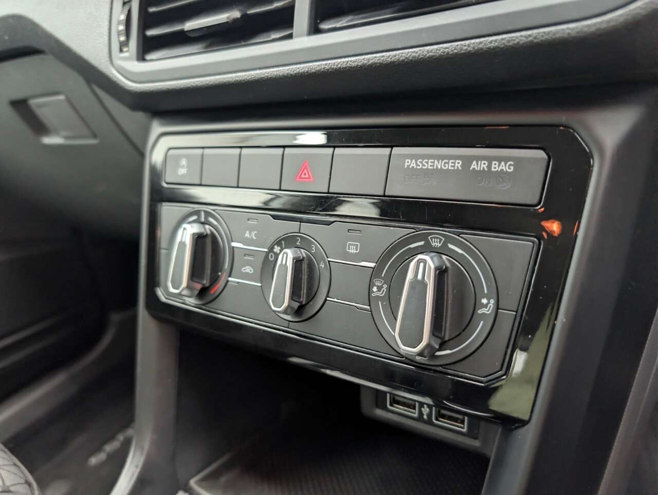 2019 VOLKSWAGEN T-CROSS 2019 VOLKSWAGEN T-CROSS