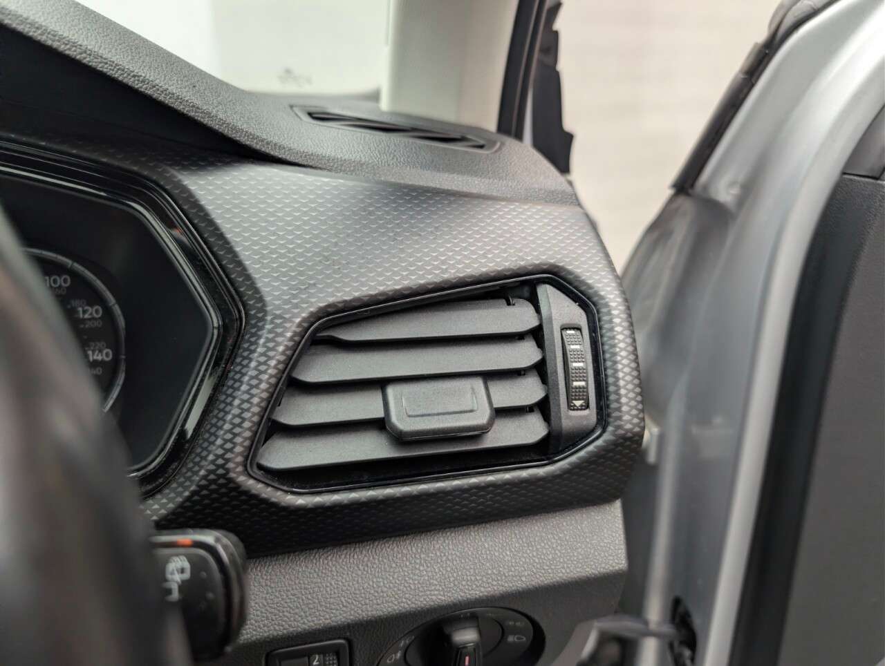 2019 VOLKSWAGEN T-CROSS 2019 VOLKSWAGEN T-CROSS