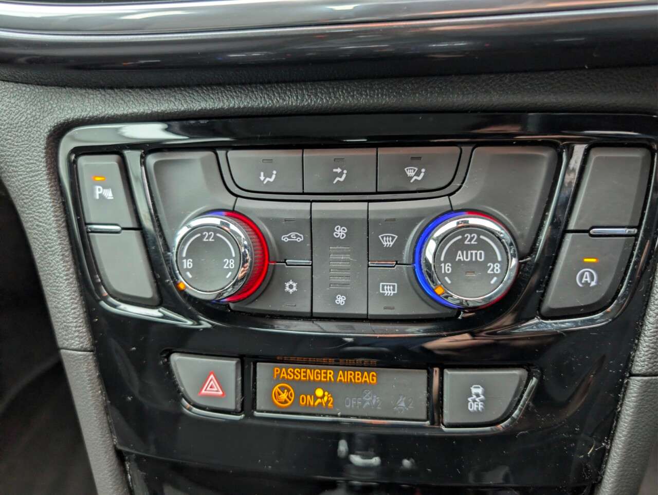 2019 VAUXHALL MOKKA X 2019 VAUXHALL MOKKA X