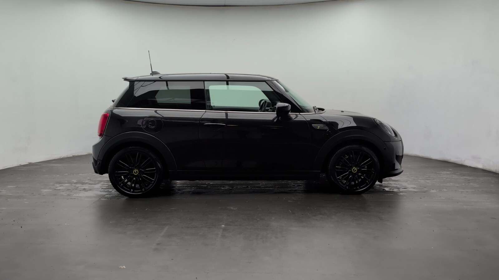 2022 MINI ELECTRIC HATCH 2022 MINI ELECTRIC HATCH