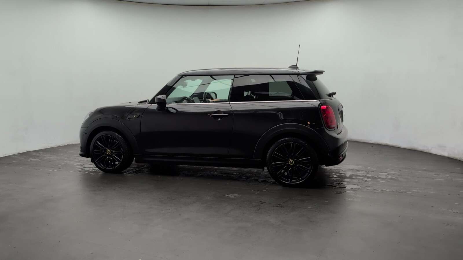 2022 MINI ELECTRIC HATCH 2022 MINI ELECTRIC HATCH