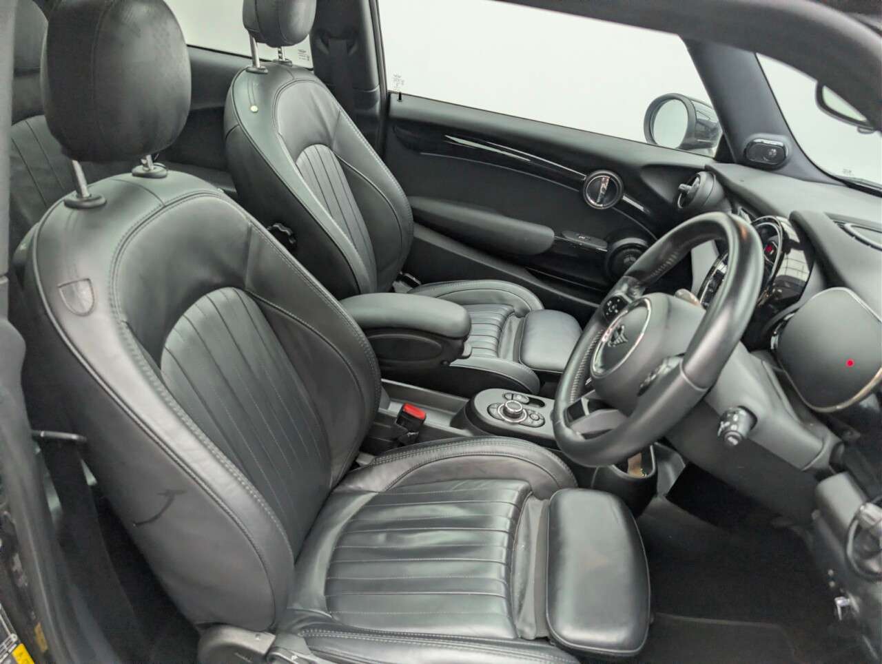 2022 MINI ELECTRIC HATCH 2022 MINI ELECTRIC HATCH