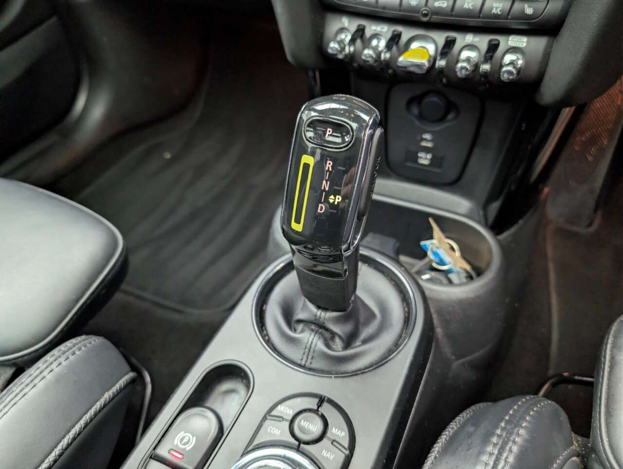 2022 MINI ELECTRIC HATCH 2022 MINI ELECTRIC HATCH