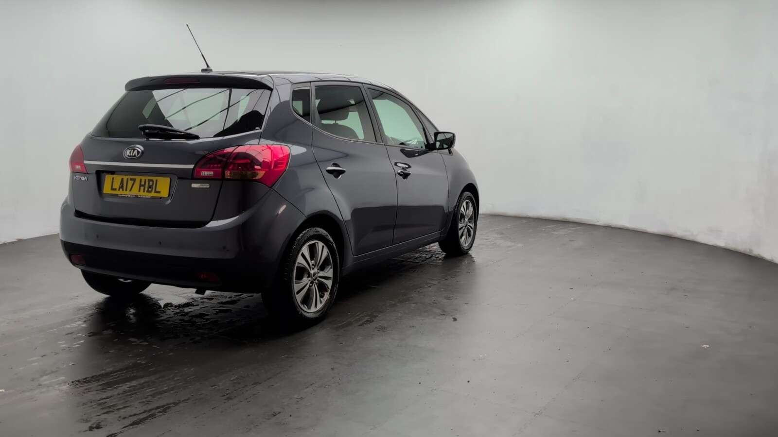 2017 KIA VENGA 2017 KIA VENGA