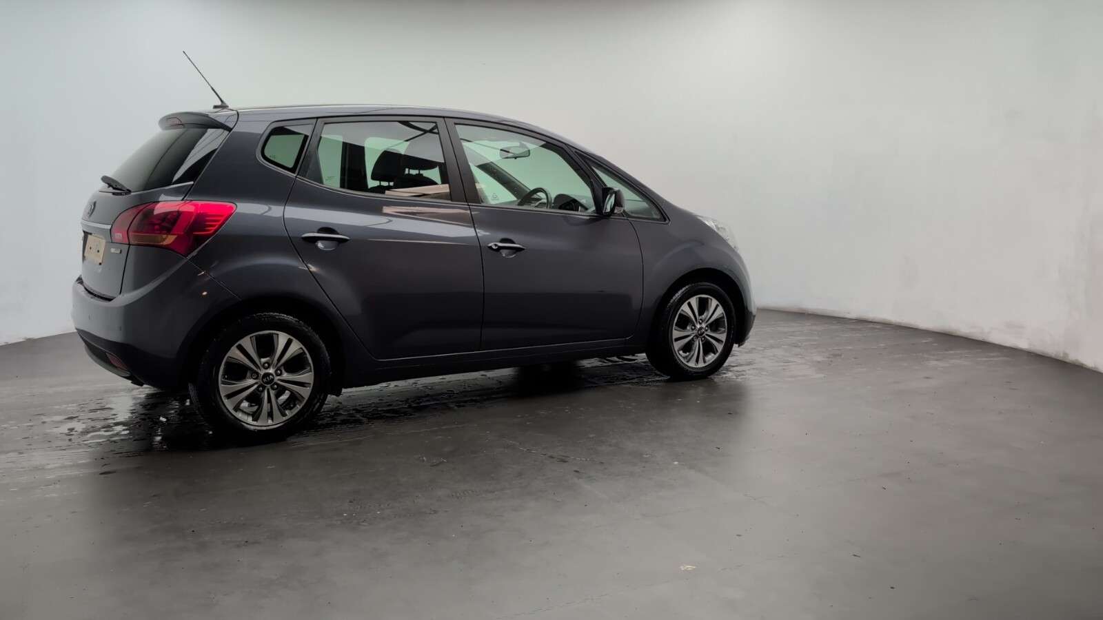 2017 KIA VENGA 2017 KIA VENGA