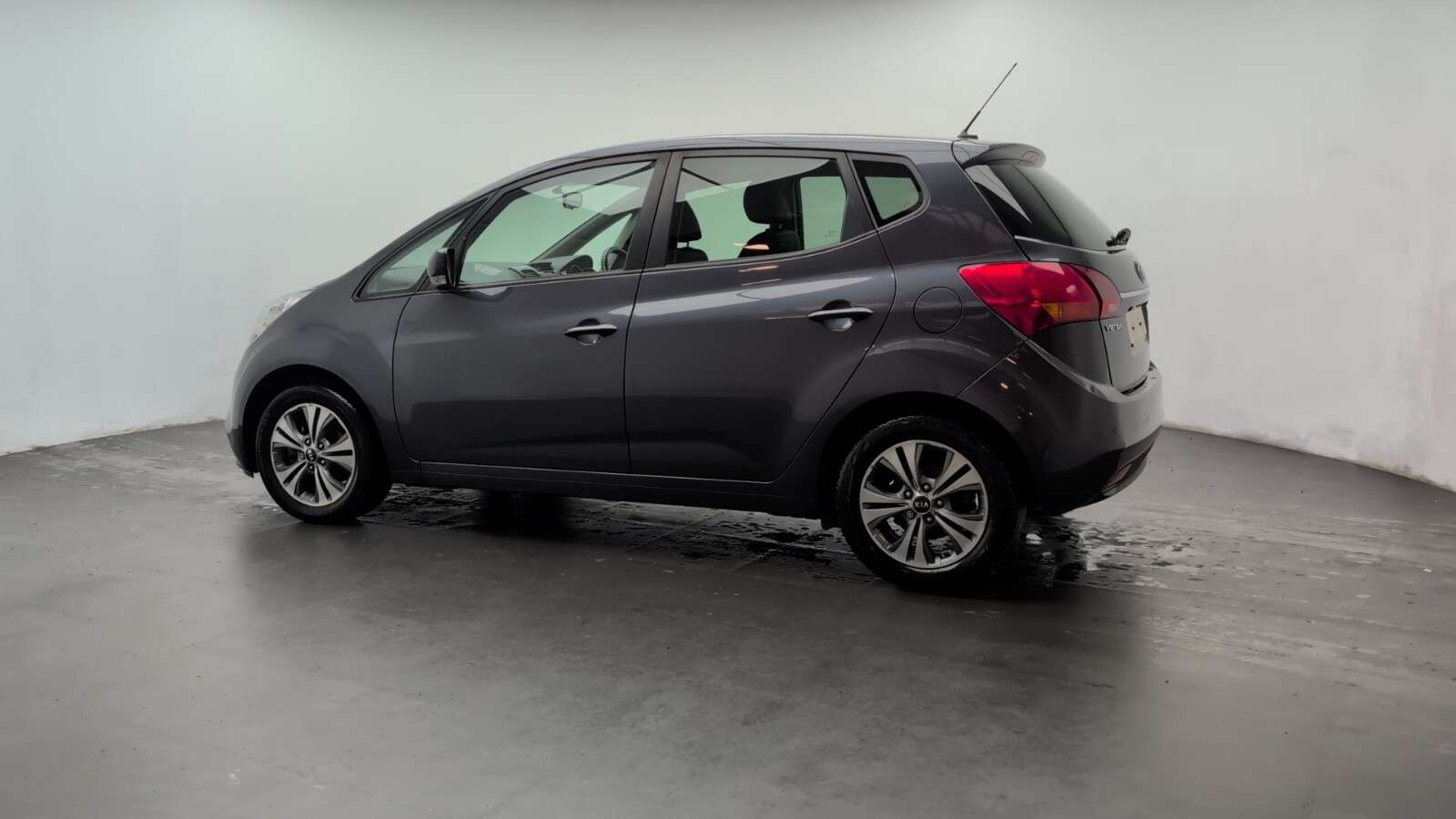 2017 KIA VENGA 2017 KIA VENGA