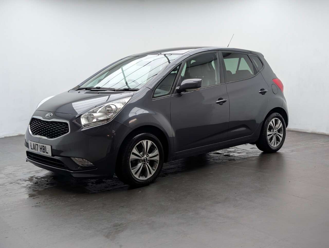 2017 KIA VENGA 2017 KIA VENGA