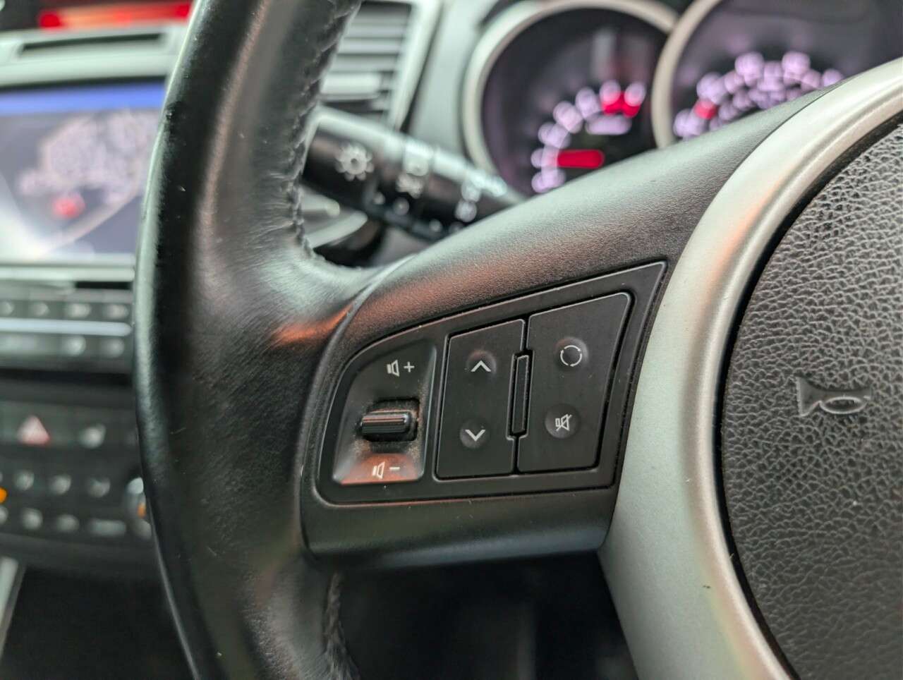 2017 KIA VENGA 2017 KIA VENGA